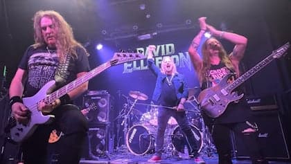 Ellefson Performs Megadeth Classics